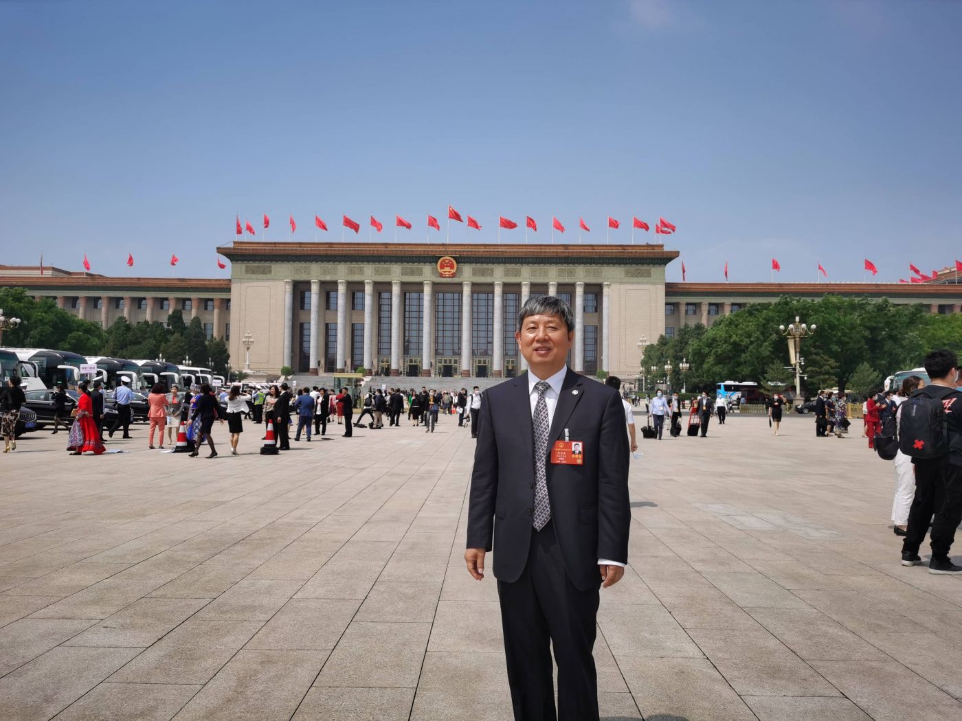 5. 全國人大代表、中國工程院院士、航空工業(yè)科技委副主任、中國航空研究院副院長樊會濤